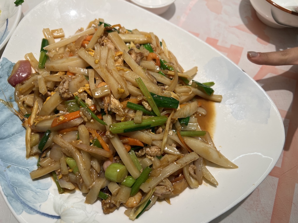 此处插入图片：条状炒年糕